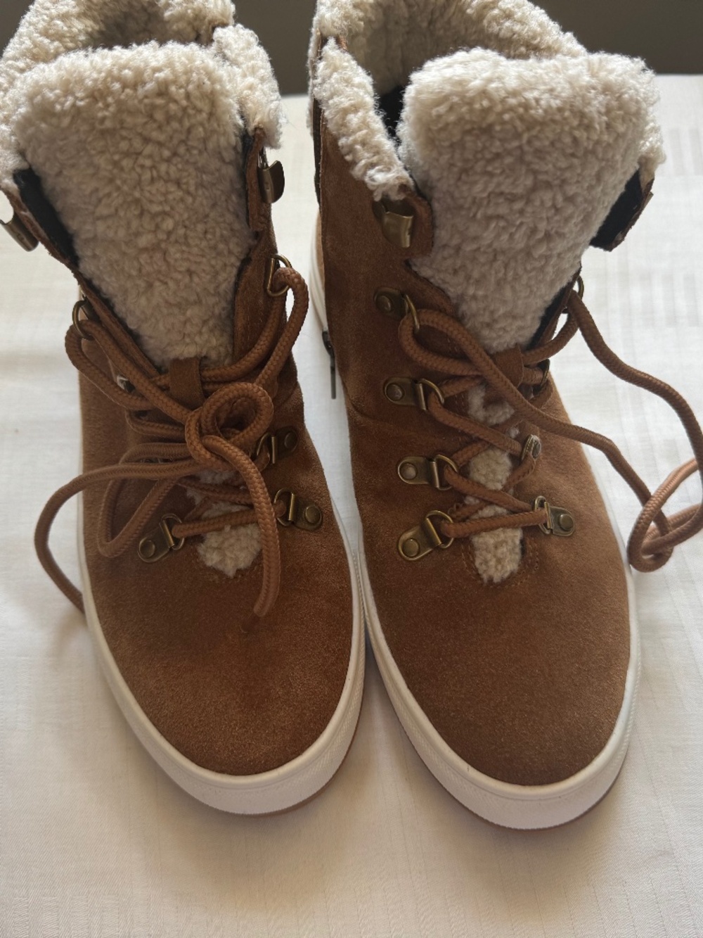 Aqua Collège Waterproof, New, Size 8,5